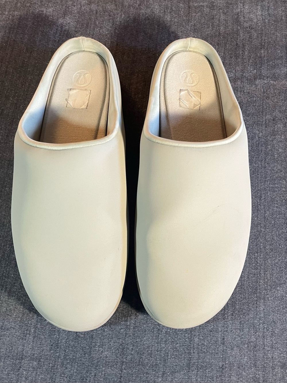 Lululemon Swayday Mules  Slip On misty grey men’s size 10.5